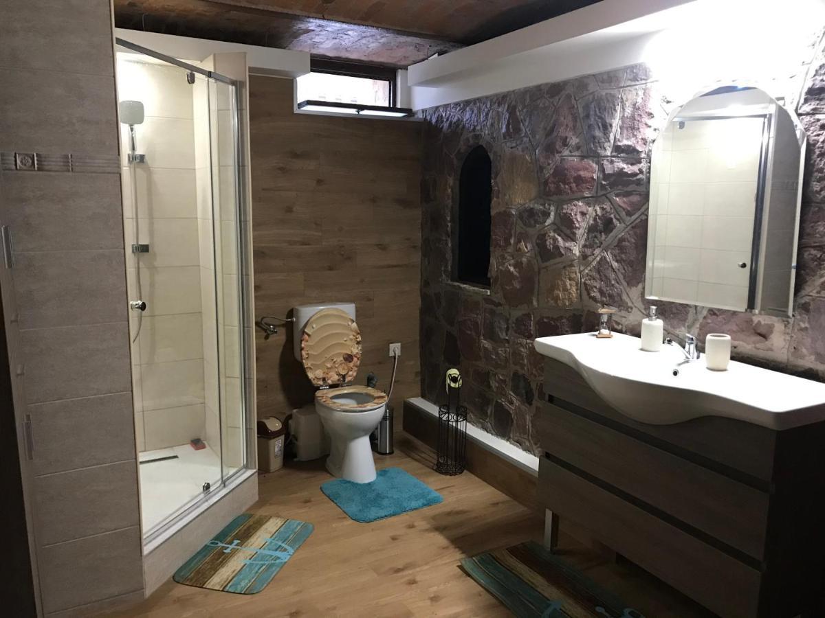 Balaton Wellness Tom Cat Nyaralo 1 Wellness Es 1 Gyermekbarat Apartmannal Kovagoors Eksteriør bilde