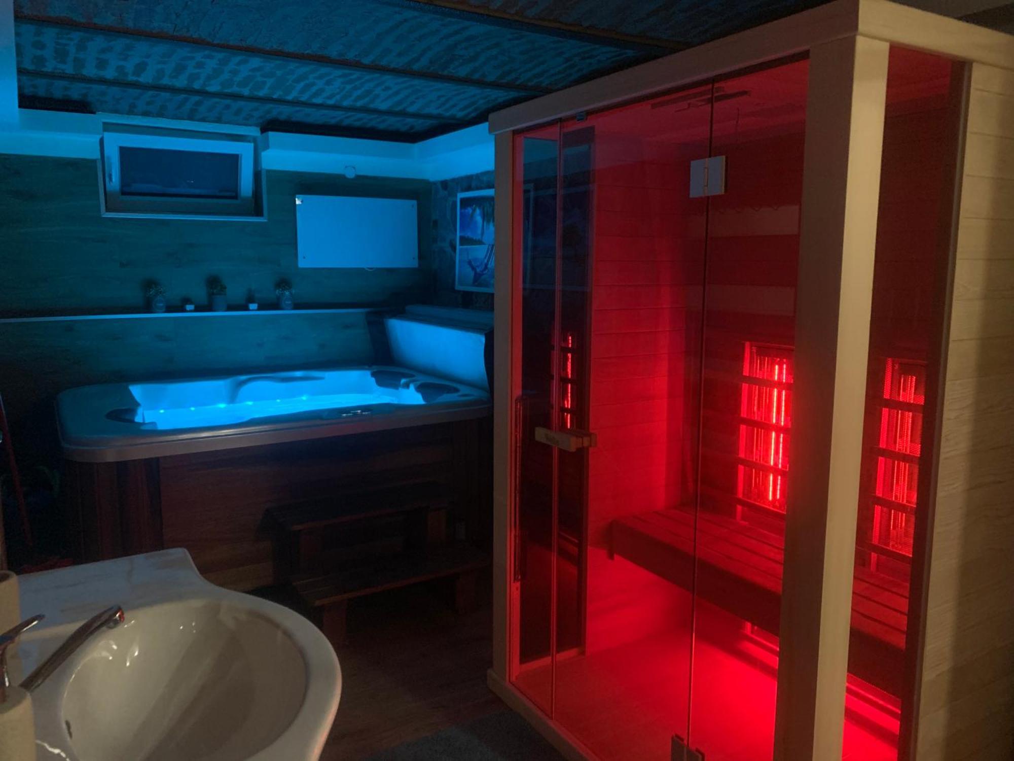 Balaton Wellness Tom Cat Nyaralo 1 Wellness Es 1 Gyermekbarat Apartmannal Kovagoors Eksteriør bilde